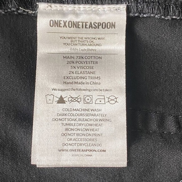 One Teaspoon Freebird Skinny Jeans Womens size 26 Black Split Knee Frayed - Picture 10 of 11